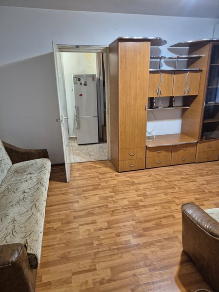 Iancului, 2 min de metrou, 2 camere, bloc reabilitat
